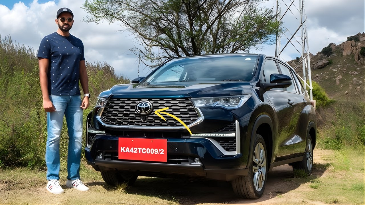 Toyota Innova Hycross